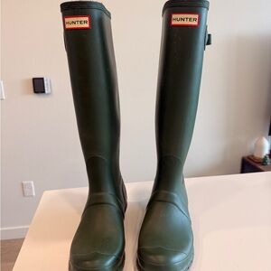 Hunter Green Waterproof Hunter Boots